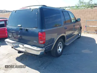 2002 Ford Expedition Eddie Bauer z VIN 1FMRU17W02LA41947, wystawiony jako IAAI lot #42483099 z przebiegiem 166 676 mil mil oraz . Historia ofert i sprzedaży dostępna na DreamBid. Obrazek 4.