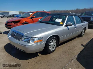 2005 Mercury Grand Marquis LS Premium with VIN 2MEFM75WX5X663507, listed as a IAAI auction lot 42046613 with 85,358 mi miles. Bid and sale history available at carsss.com. Image 17.
