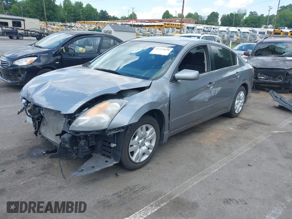 2009 Nissan Altima S z VIN 1N4AL21E59N537521, wystawiony jako IAAI lot #42325028 z przebiegiem 51 499 mil mil oraz . Historia ofert i sprzedaży dostępna na DreamBid. Obrazek 2.