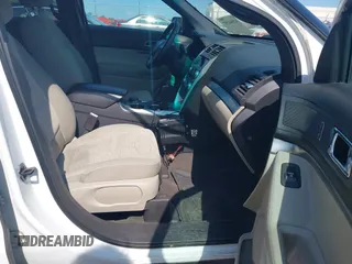 2013 Ford Explorer with VIN 1FM5K8B82DGC83267, listed as a IAAI auction lot 42564197 with 221,103 mi miles and . Bid and sale history available at DreamBid. Image 5.