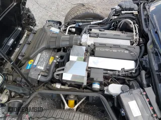 1992 Chevrolet Corvette z VIN 1G1YY23P9N5107499, wystawiony jako IAAI lot #42155734 z przebiegiem 71 080 mil mil oraz . Historia ofert i sprzedaży dostępna na DreamBid. Obrazek 10.
