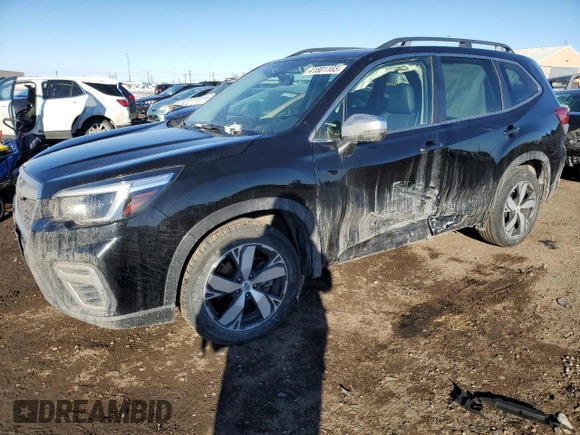 2021 Subaru Forester Touring z VIN JF2SKAXC7MH420761, wystawiony jako Copart lot #41801165 z przebiegiem 64 089 mil mil oraz Szkoda całkowita • Salvage title. Historia ofert i sprzedaży dostępna na DreamBid. Obrazek 1.