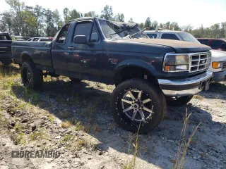 1995 Ford F-250 with VIN 1FTHX26F0SKB43026, listed as a Copart auction lot 74275134 with 0 mi miles and Salvage Title. Bid and sale history available at carsss.com. Image 4.