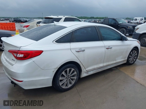2016 Hyundai Sonata Sport with VIN 5NPE34AF7GH349130, listed as a IAAI auction lot 42158546 with 125,374 mi miles and . Bid and sale history available at carsss.com. Image 4.