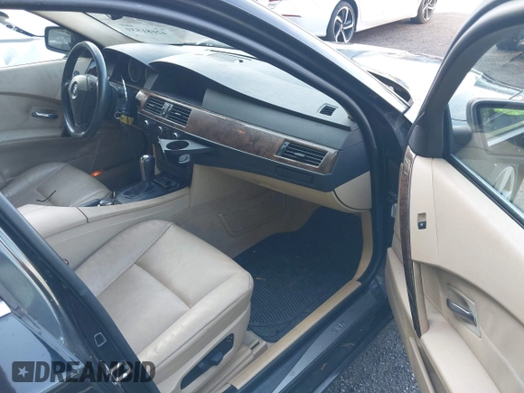 2007 BMW 5 Series 530xi with VIN WBANN73597CN04270, listed as a IAAI auction lot 42681539 with 185,507 mi miles and . Bid and sale history available at DreamBid. Image 5.