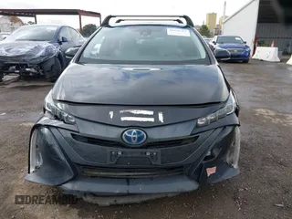 2020 Toyota Prius LE with VIN JTDKARFPXL3145838, listed as a IAAI auction lot 41936362 with 255,980 mi miles and . Bid and sale history available at DreamBid. Image 12.