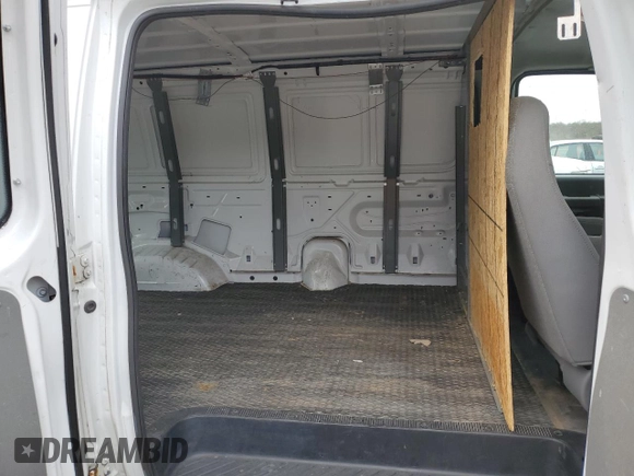2008 Ford Econoline Cargo Commercial with VIN 1FTNE24W38DA68119, listed as a Copart auction lot 53329525 with 174,174 mi miles and Clean Title. Bid and sale history available at DreamBid. Image 11.