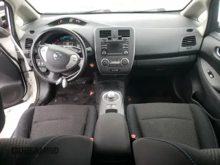 2015 Nissan LEAF SV with VIN 1N4AZ0CP6FC322612, listed as a Copart auction lot 47860363 with 56,136 mi miles. Bid and sale history available at carsss.com. Image 8.