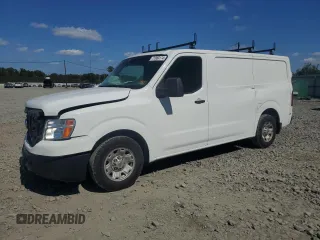 2015 Nissan NV SV with VIN 1N6BF0KL9FN803834, listed as a Copart auction lot 71066174 with 251,280 mi miles and Salvage Title. Bid and sale history available at carsss.com. Image 1.