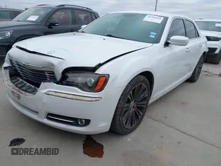 2013 Chrysler 300 with VIN 2C3CCABG5DH711719, listed as a IAAI auction lot 41383018 with 191,863 mi miles. Bid and sale history available at carsss.com. Image 17.