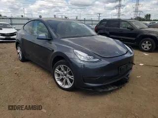 2022 Tesla Model Y Long Range with VIN 7SAYGDEE3NA007737, listed as a Copart auction lot 64602984 with 42,597 mi miles and Salvage Title. Bid and sale history available at carsss.com. Image 11.