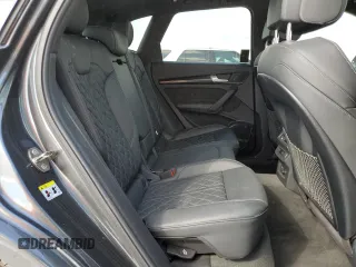 2020 Audi SQ5 Prestige with VIN WA1C4AFY1L2120722, listed as a Copart auction lot 44061195 with Not Provided miles and Salvage Title. Bid and sale history available at DreamBid. Image 10.