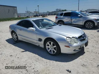 2006 Mercedes-Benz SL 500 z VIN WDBSK75F86F117595, wystawiony jako Copart lot #52506965 z przebiegiem 114 142 mil mil oraz Szkoda całkowita • Salvage title. Historia ofert i sprzedaży dostępna na DreamBid. Obrazek 4.
