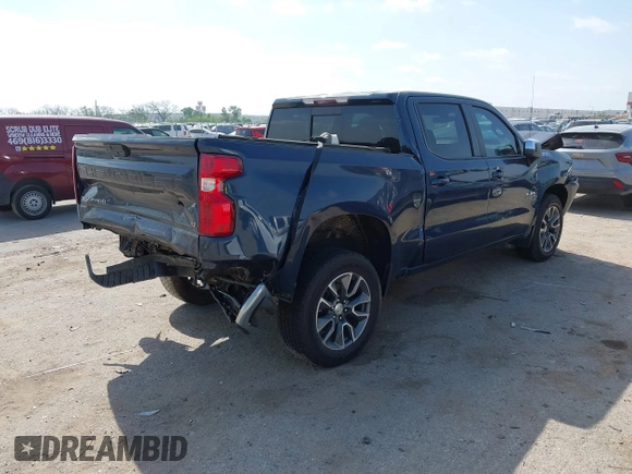 2021 Chevrolet Silverado 1500 LT z VIN 3GCUYDEDXMG111217, wystawiony jako IAAI lot #42056447 z przebiegiem 80 615 mil mil oraz . Historia ofert i sprzedaży dostępna na DreamBid. Obrazek 4.