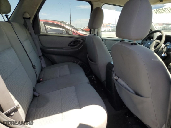 2005 Ford Escape Hybrid with VIN 1FMCU95H35KC95221, listed as a Copart auction lot 67789924 with 169,260 mi miles and Clean Title. Bid and sale history available at carsss.com. Image 10.
