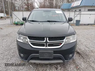 2014 Dodge Journey SXT with VIN 3C4PDCBG1ET142687, listed as a IAAI auction lot 41698232 with 170,521 mi miles. Bid and sale history available at carsss.com. Image 11.