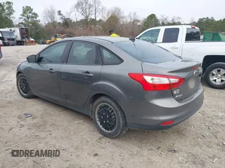 2012 Ford Focus SE with VIN 1FAHP3F24CL352340, listed as a IAAI auction lot 41118173 with 154,623 mi miles. Bid and sale history available at carsss.com. Image 3.