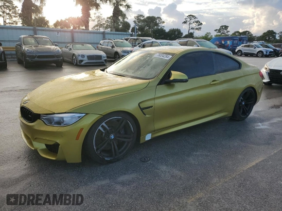 2015 BMW M4 with VIN WBS3R9C52FK332834, listed as a Copart auction lot 78004284 with 33,996 mi miles and Non Repairable. Bid and sale history available at carsss.com. Image 1.