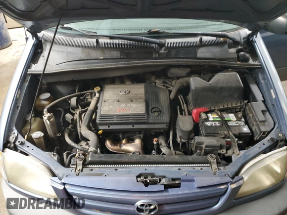 2002 Toyota Sienna CE with VIN 4T3ZF19CX2U448673, listed as a Copart auction lot 42005585 with 270,701 mi miles and Clean Title. Bid and sale history available at carsss.com. Image 12.