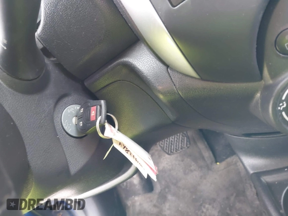 2014 Nissan Note S with VIN 3N1CE2CP8EL389695, listed as a IAAI auction lot 41377270 with 141,611 mi miles and . Bid and sale history available at DreamBid. Image 11.
