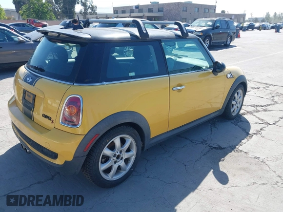 2008 MINI Hardtop S with VIN WMWMF73568TT90383, listed as a IAAI auction lot 42211410 with 98,055 mi miles and . Bid and sale history available at DreamBid. Image 4.