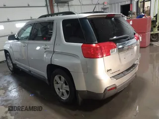 2010 GMC Terrain SLE-2 z VIN 2CTFLEEW0A6391742, wystawiony jako IAAI lot #41607448 z przebiegiem 181 922 mil mil oraz . Historia ofert i sprzedaży dostępna na DreamBid. Obrazek 3.
