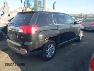 2010 GMC Terrain SLE-1 z VIN 2CTFLCEW0A6416692, wystawiony jako IAAI lot #42165126 z przebiegiem Nie podano mil oraz . Historia ofert i sprzedaży dostępna na DreamBid. Obrazek 4.