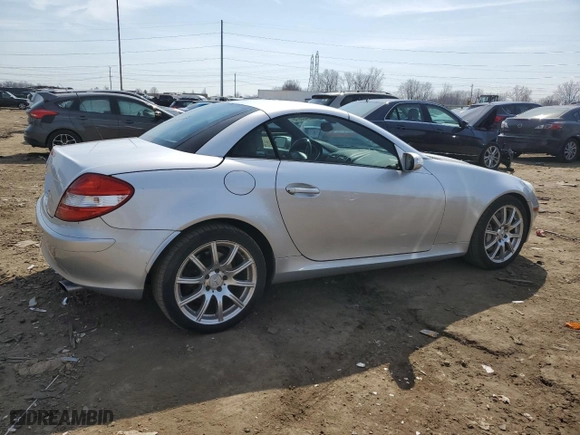 2005 Mercedes-Benz SLK-Class with VIN WDBWK56F35F040539, listed as a Copart auction lot 49405975 with 72,074 mi miles and Clean Title. Bid and sale history available at carsss.com. Image 3.