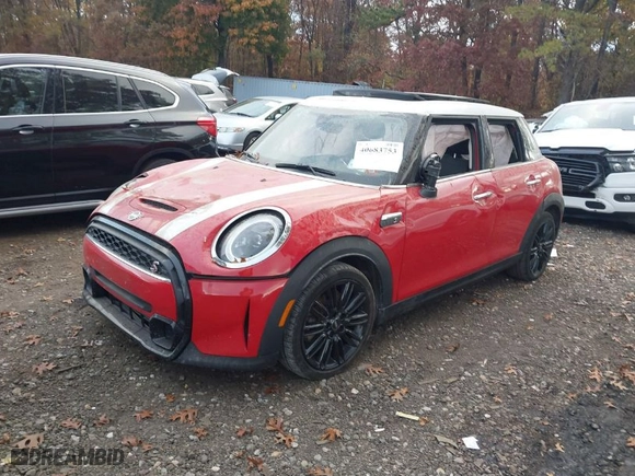 2023 MINI Hardtop 4 Door Cooper S with VIN WMW53DK0XP2S99817, listed as a IAAI auction lot 40683753 with 26769 miles. Bid and sale history available at carsss.com. Image 2.