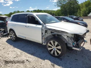 2020 Volvo XC90 Inscription with VIN YV4A22PL5L1607050, listed as a Copart auction lot 64810205 with 52,642 mi miles and Salvage title. Bid and sale history available at DreamBid. Image 4.