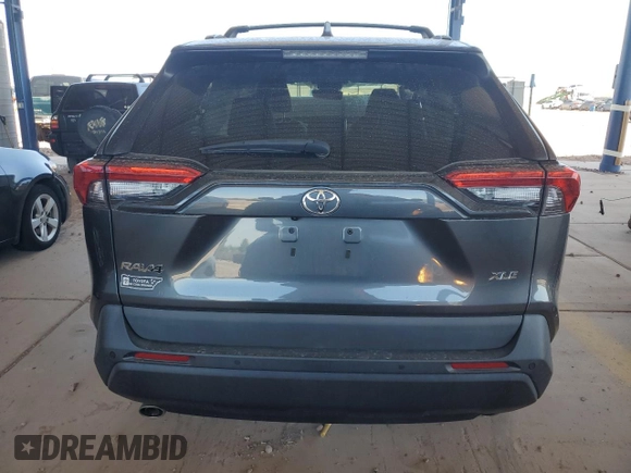 2021 Toyota RAV4 XLE Premium with VIN 2T3C1RFV4MC092721, listed as a Copart auction lot 56980835 with 31,640 mi miles and Salvage title. Bid and sale history available at DreamBid. Image 6.