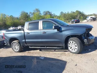 2020 Chevrolet Silverado 1500 Custom with VIN 3GCPWBEHXLG285328, listed as a IAAI auction lot 41851261 with 110,266 mi miles. Bid and sale history available at carsss.com. Image 13.