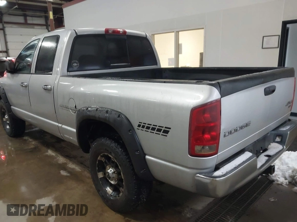 2004 Dodge 1500 SLT with VIN 1D7HU18N74S726788, listed as a IAAI auction lot 41525730 with Not Provided miles and . Bid and sale history available at carsss.com. Image 3.