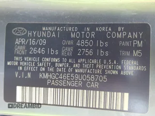 2009 Hyundai Genesis with VIN KMHGC46E59U058705, listed as a IAAI auction lot 41677047 with 115,173 mi miles and . Bid and sale history available at DreamBid. Image 9.