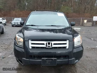 2006 Honda Pilot EX with VIN 2HKYF18486H527682, listed as a IAAI auction lot 41941295 with 235,521 mi miles. Bid and sale history available at carsss.com. Image 12.