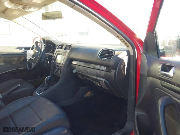 2012 Volkswagen Jetta SportWagen SE with VIN 3VWPX7AJ3CM711958, listed as a IAAI auction lot 41239174 with 80,301 mi miles. Bid and sale history available at carsss.com. Image 5.