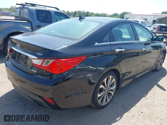 2014 Hyundai Sonata Limited with VIN 5NPEC4AB3EH841311, listed as a IAAI auction lot 42010642 with 148,558 mi miles and . Bid and sale history available at DreamBid. Image 4.