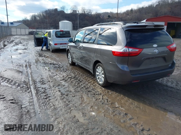 2017 Toyota Sienna XLE with VIN 5TDDZ3DC7HS157241, listed as a IAAI auction lot 41530337 with 87,448 mi miles and . Bid and sale history available at DreamBid. Image 3.