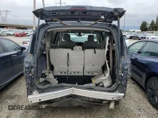 2021 Chrysler Voyager LXi with VIN 2C4RC1DG0MR551892, listed as a Copart auction lot 55516755 with 151,137 mi miles and Clean Title. Bid and sale history available at DreamBid. Image 6.