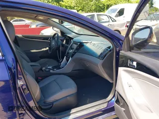 2012 Hyundai Sonata Limited z VIN 5NPEC4AC2CH382097, wystawiony jako IAAI lot #42276727 z przebiegiem 135 808 mil mil oraz . Historia ofert i sprzedaży dostępna na DreamBid. Obrazek 5.