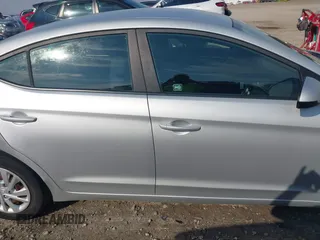 2019 Hyundai Elantra SE with VIN 5NPD74LF0KH433862, listed as a IAAI auction lot 41678153 with 128,575 mi miles and . Bid and sale history available at DreamBid. Image 14.