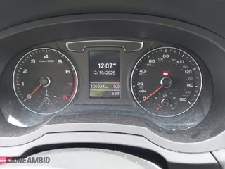 2018 Audi Q3 Premium with VIN WA1ECCFS1JR015959, listed as a IAAI auction lot 41687436 with 126,924 mi miles. Bid and sale history available at carsss.com. Image 7.
