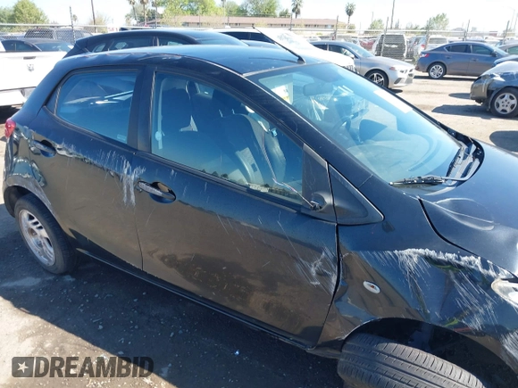 2014 Mazda 2 Touring with VIN JM1DE1LY0E0175771, listed as a IAAI auction lot 41866966 with 90,774 mi miles. Bid and sale history available at carsss.com. Image 14.