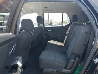 2019 Chevrolet Traverse LS z VIN 1GNERFKW3KJ222388, wystawiony jako IAAI lot #42225444 z przebiegiem 94 777 mil mil oraz . Historia ofert i sprzedaży dostępna na DreamBid. Obrazek 8.