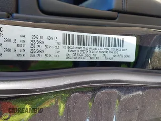 2015 Jeep Grand Cherokee Laredo with VIN 1C4RJFAG6FC171751, listed as a IAAI auction lot 41487935 with 134,113 mi miles. Bid and sale history available at carsss.com. Image 9.