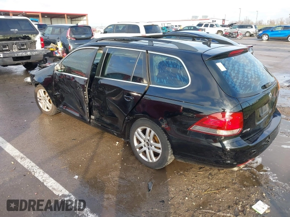 2010 Volkswagen Jetta SE z VIN 3VWTX7AJ9AM604277, wystawiony jako IAAI lot #41048631 z przebiegiem 103 246 mil mil oraz . Historia ofert i sprzedaży dostępna na DreamBid. Obrazek 3.
