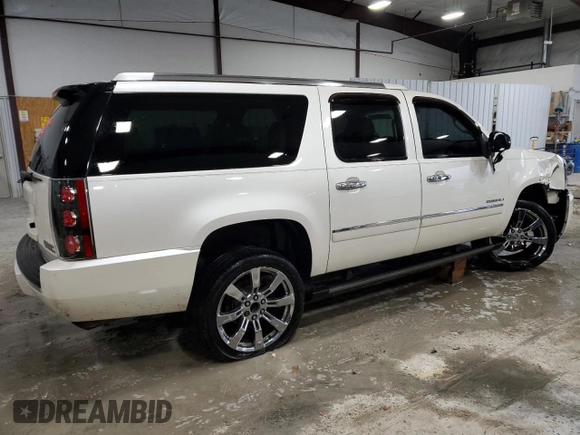 2010 GMC Yukon XL Denali with VIN 1GKUKMEF1AR276429, listed as a Copart auction lot 47053105 with 202,898 mi miles and Salvage Title. Bid and sale history available at carsss.com. Image 3.