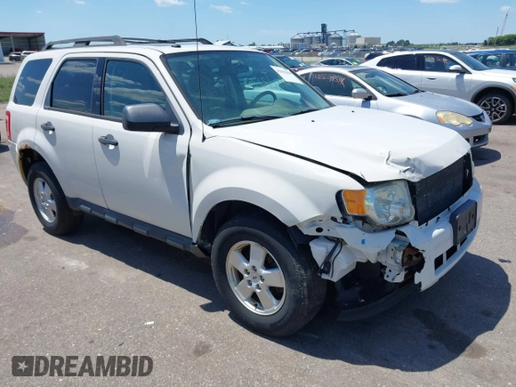 2011 Ford Escape XLT z VIN 1FMCU9DG3BKB24876, wystawiony jako IAAI lot #42632258 z przebiegiem 164 761 mil mil oraz . Historia ofert i sprzedaży dostępna na DreamBid. Obrazek 1.