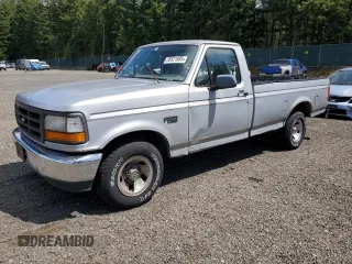 1996 Ford F-150 z VIN 1FTEF15Y1TLB97448, wystawiony jako Copart lot #58521885 z przebiegiem 111 405 mil mil oraz Czysty tytuł • Clean title. Historia ofert i sprzedaży dostępna na DreamBid. Obrazek 1.