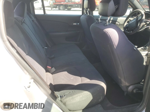 2013 Chrysler 200 LX with VIN 1C3CCBAB8DN698435, listed as a Copart auction lot 52614135 with 122,313 mi miles and Clean Title. Bid and sale history available at DreamBid. Image 10.